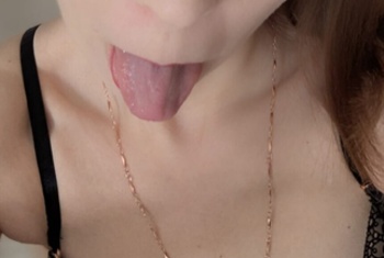 SexxxyKiki, 32 Jahre, Pornodarstellerin