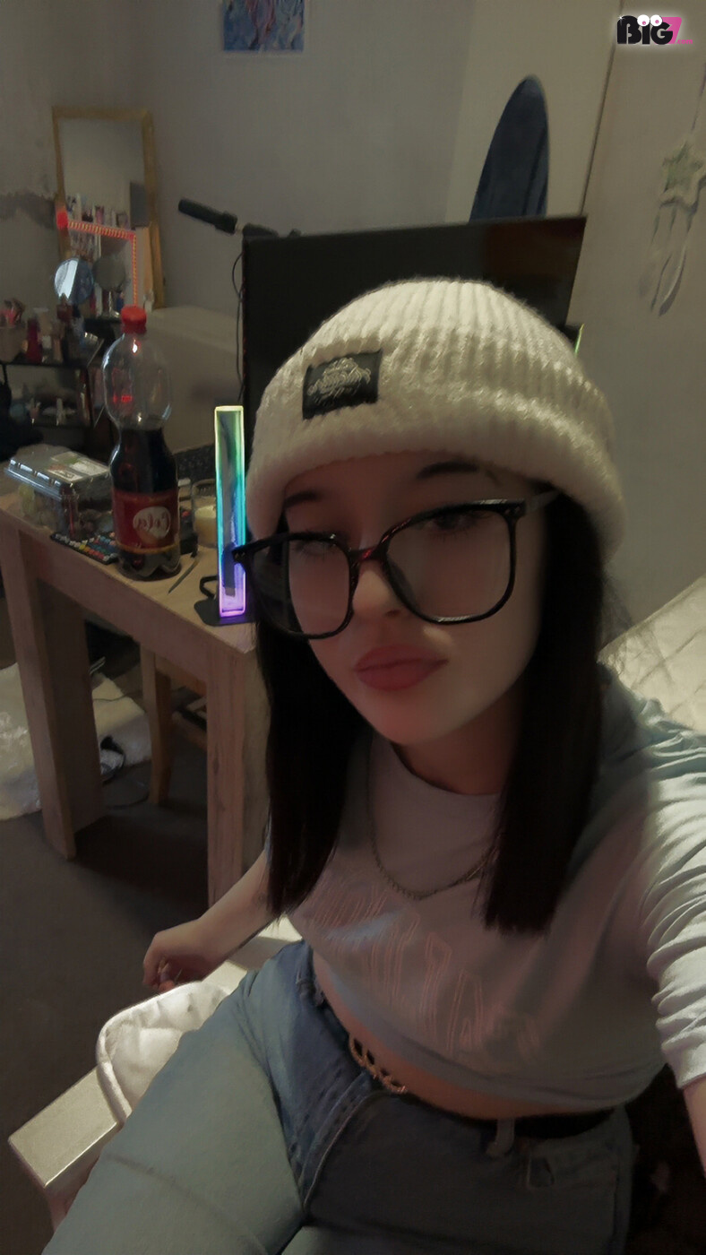 Michaela44er - German Porn Actor