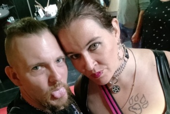 RotkaeppchenWolf, 33 Jahre, Pornodarstellerin, aus Aachen