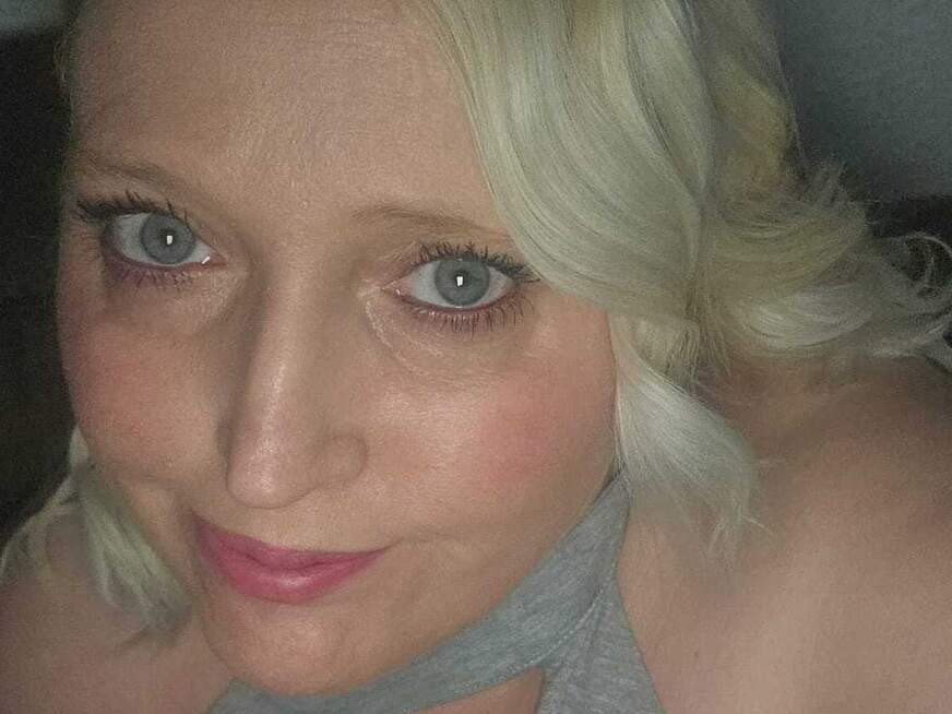Blondi43