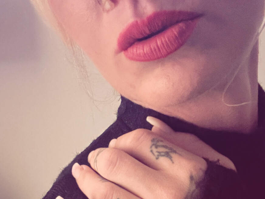 JuicyFeet22