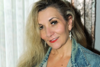 Sandybigboobs, 52 Jahre, Pornodarstellerin, aus Mainz