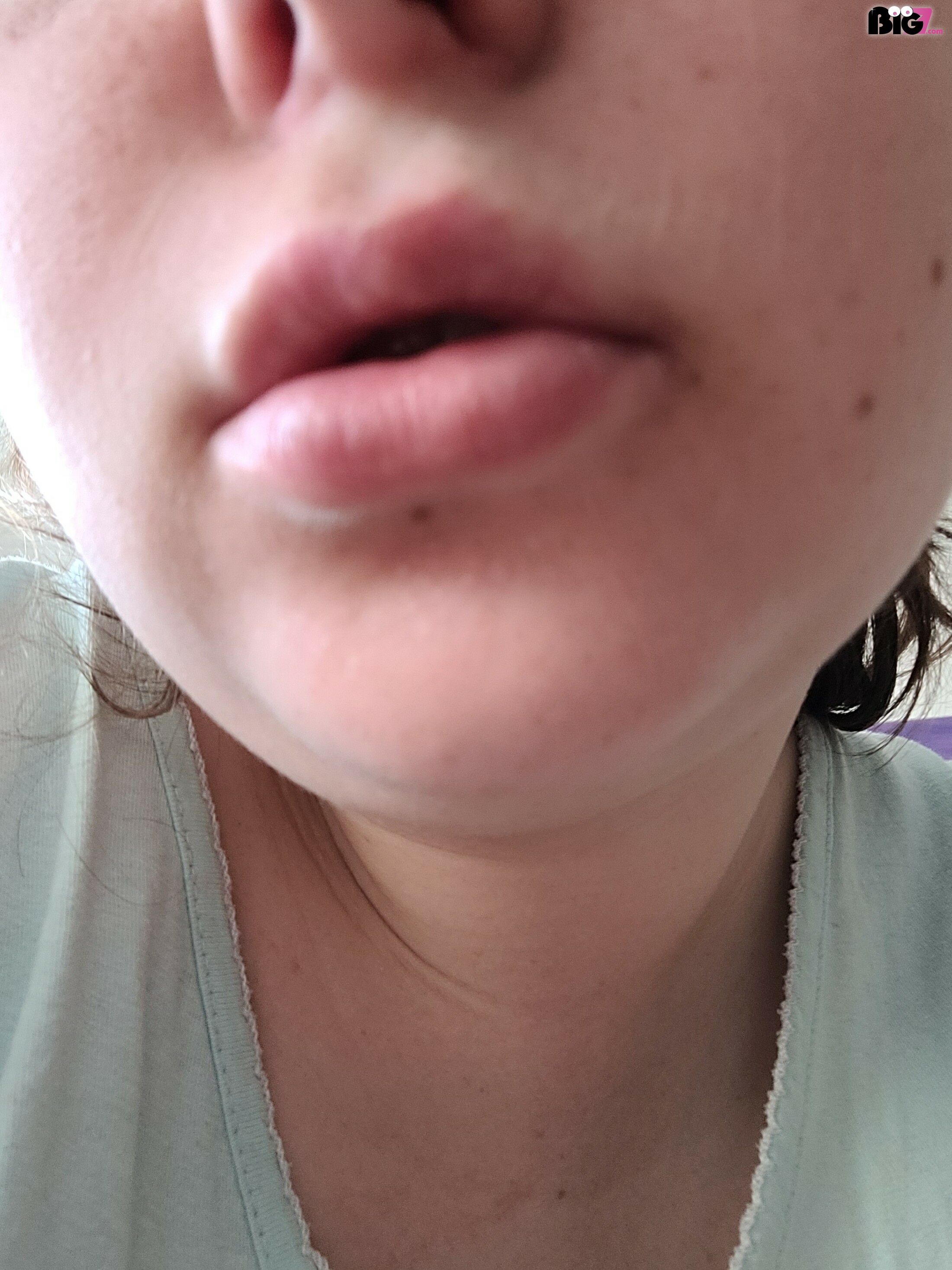  Hey Ihr Süßen,<br>ich bin neu Hier und möchte mir nebenbei etwas Geld dazu verdienen:)<br>Ich bin Michelle 21 Jahre alt und habe eine kräftige Figur und stehe auch dazu! Du willst Sie sehen? Dann melde dich bei mir <br>Freue mich um jede Antwort