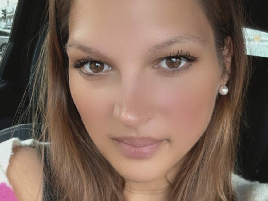 Mein erstes Mal mit Gesicht.. - Erotik Amateur
