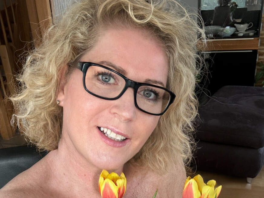 H**te Nippel nur für dich! - Erotik Amateur