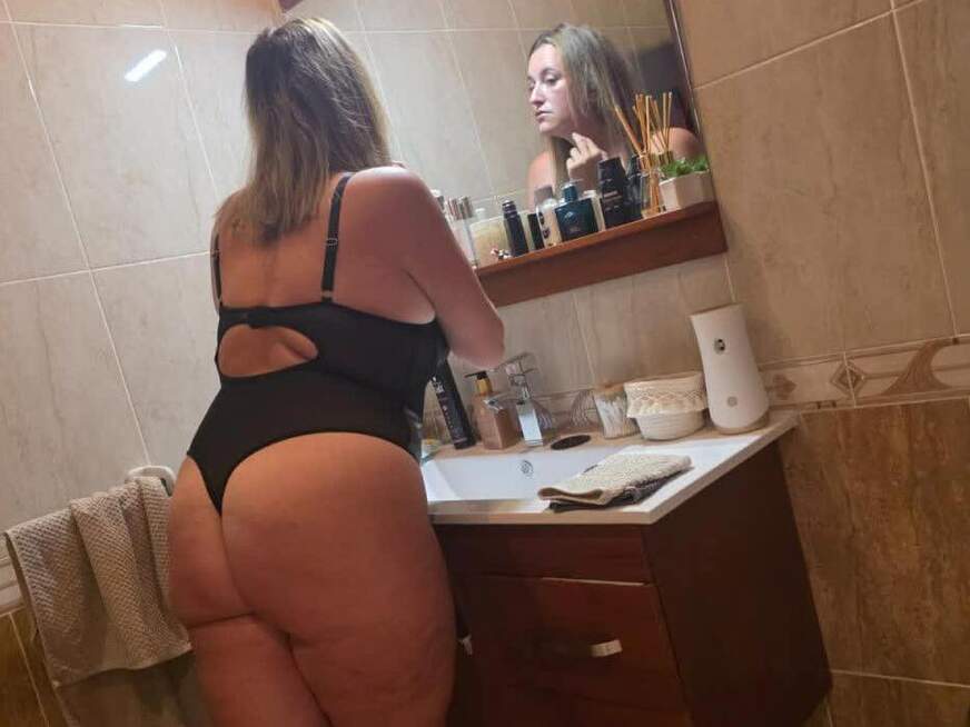 Mein erstes mal nach der OP - Von der schüchternen Frau zur verführerischen Sexsüchtigen! - Erotik Amateur