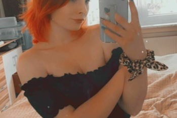 GingerGirly, 24 Jahre, Pornodarstellerin