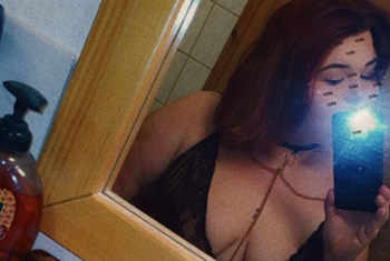 Lisaxox, 23 Jahre, Pornodarstellerin