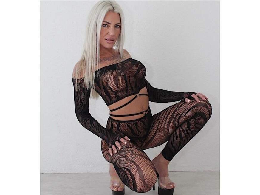 Susis p*****ser Pflegeservice - Erotik Amateur