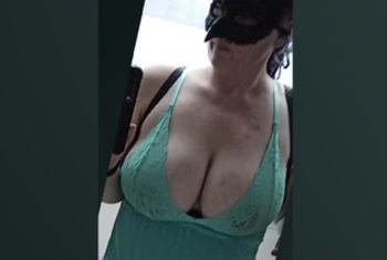 Tatjana-Belle, 43 Jahre, Pornodarstellerin