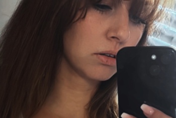 CaroChenx3, 35 Jahre, Pornodarstellerin