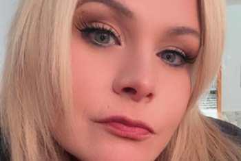 Delicious17, 43 Jahre, Pornodarstellerin