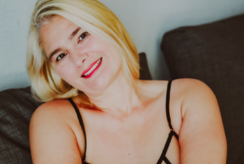 Charlotte-Vintage, 47 Jahre, Pornodarstellerin, aus Aachen