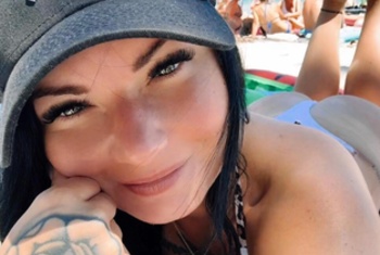 Lottchen2000, 25 Jahre, Pornodarstellerin