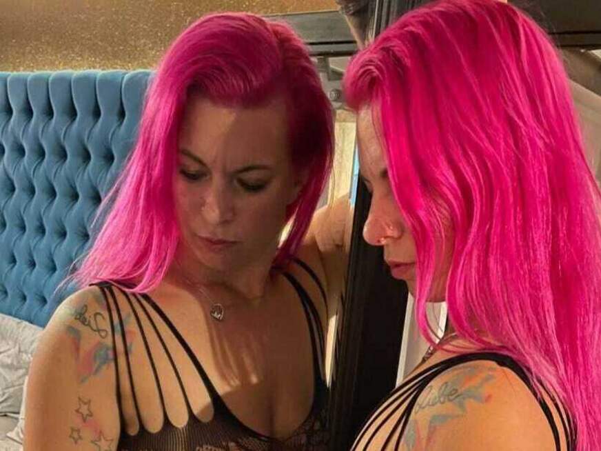 Ich mach es mir selbst am Lagerfeuer. - Erotik Amateur