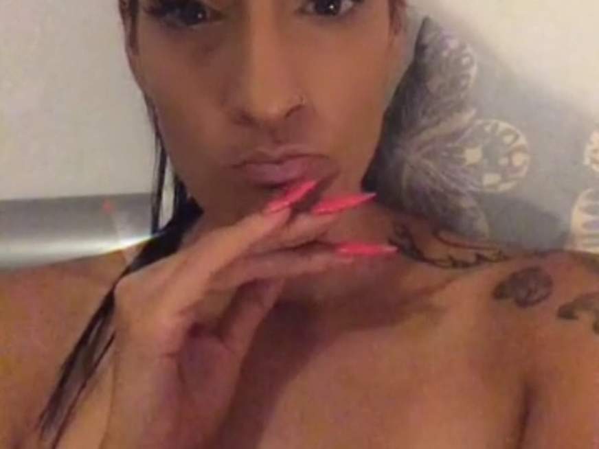 LaCarmenWet ᐅ 36 Jährige Pornodarstellerin aus München