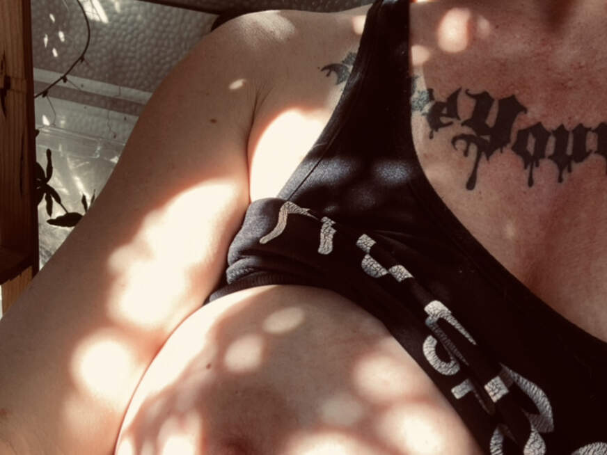 MelissaStrip ᐅ 42 Jährige Pornodarstellerin aus Alicante 