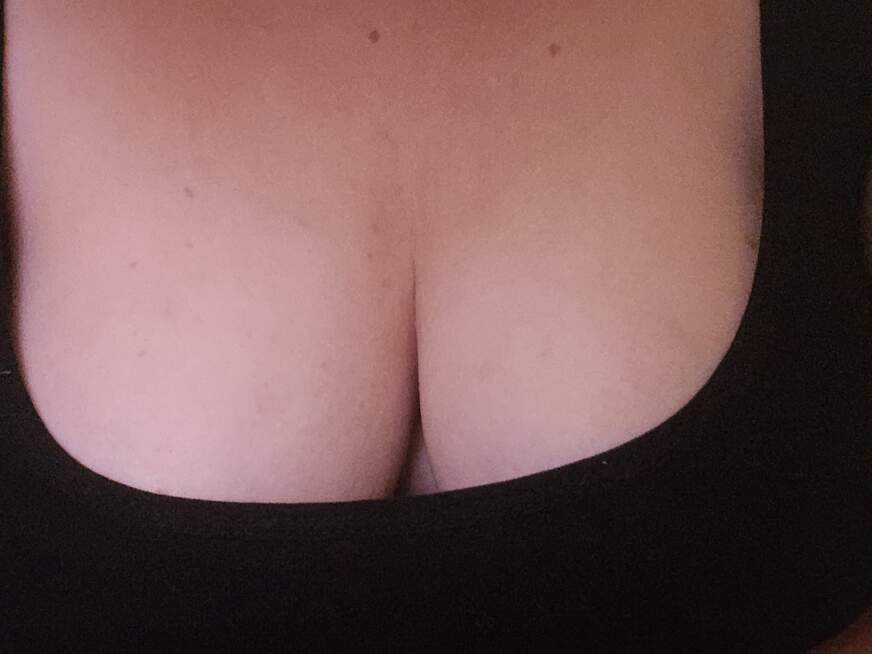 Sexyy-babsi ᐅ 31 Jährige Pornodarstellerin