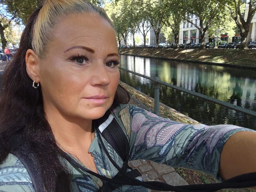 YourLovelyGirl - Bolg