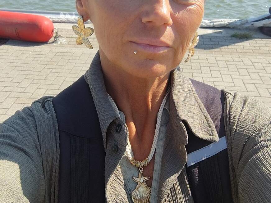 Miss_Lara - Bolg