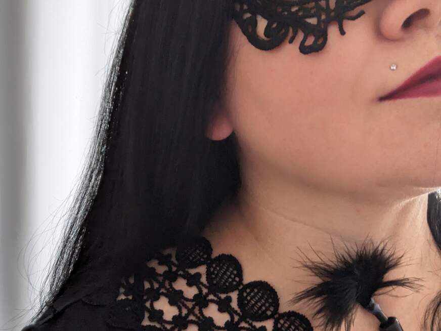 Livi ᐅ 37 Jährige Pornodarstellerin