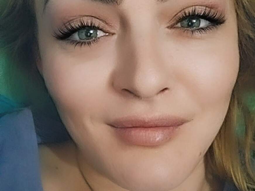 Elosheva ᐅ 36 Jährige Pornodarstellerin aus Italien