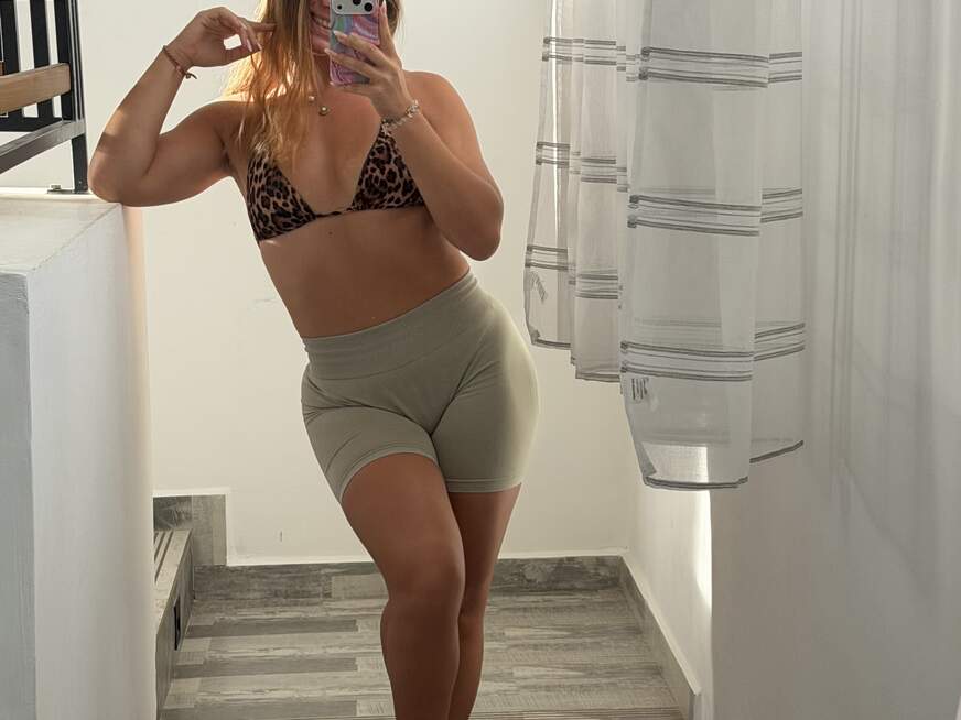 juicybooty69 - Bolg