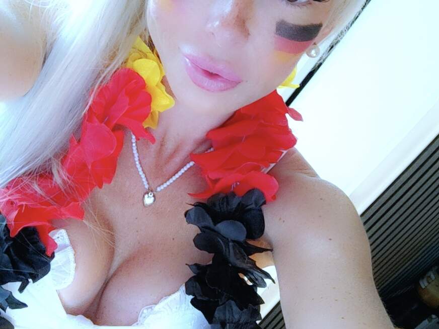TiffanyWet - Bolg