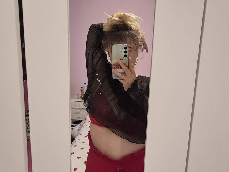 Yuna4U ᐅ 21 Jährige Pornodarstellerin