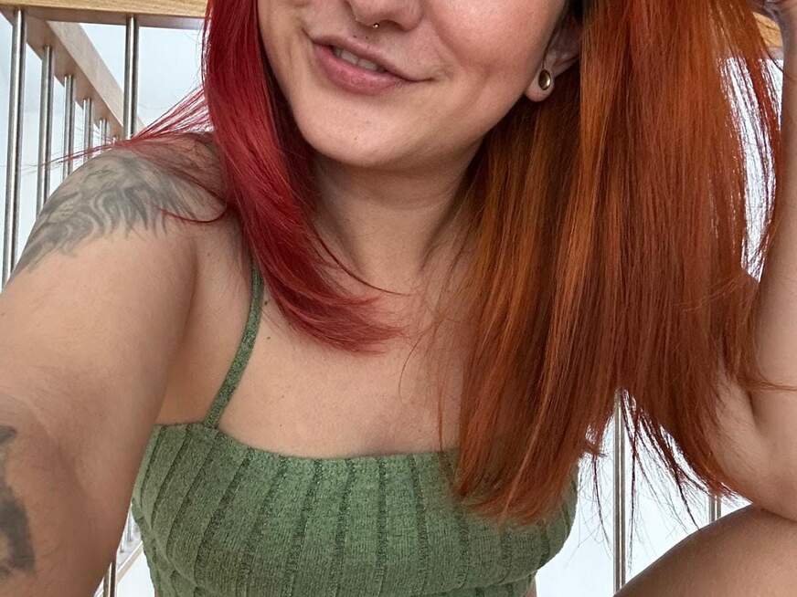 TamyLoveOfficial ᐅ 31 Jährige Pornodarstellerin