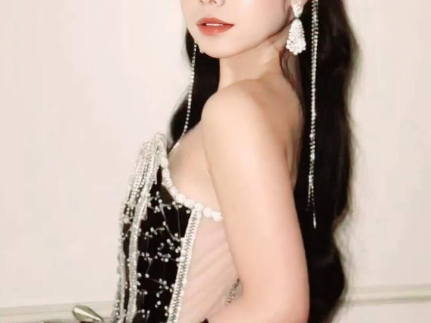 CutieTransGirl - Bolg