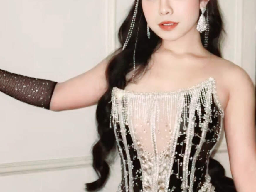 CutieTransGirl - Bolg