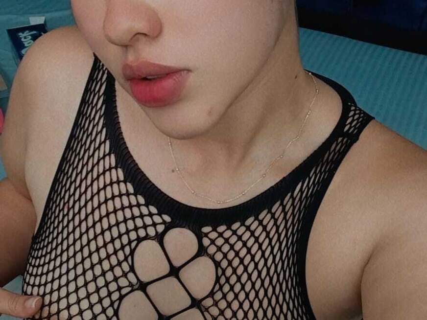 KatyElliot ᐅ 21 Jährige Pornodarstellerin aus Kolumbien 