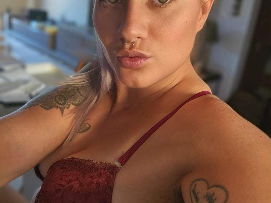Emilya*a - Bolg