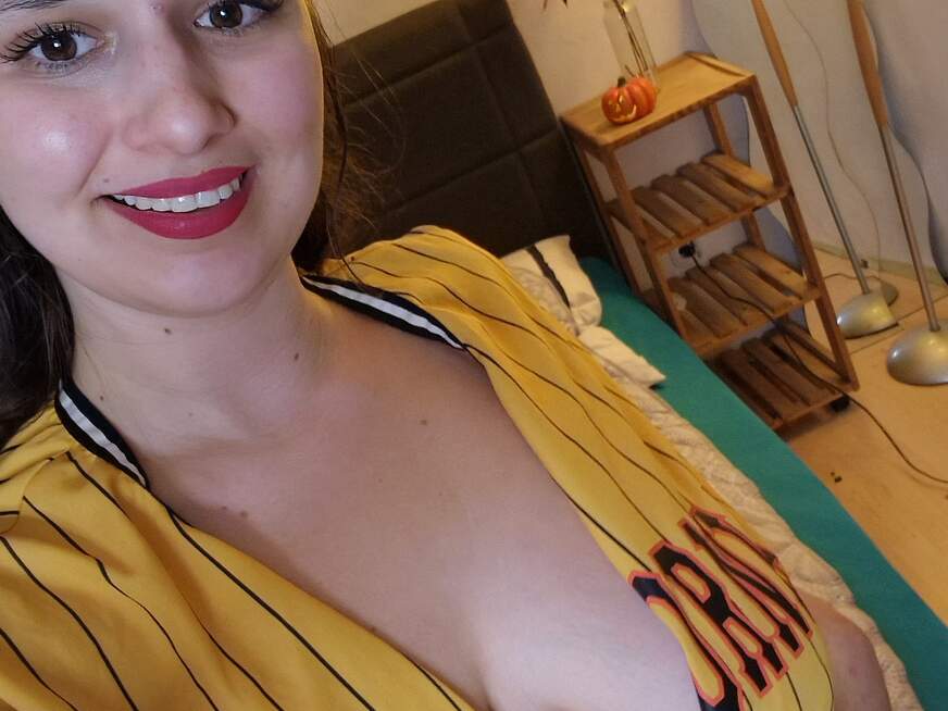 Jennasxy19 ᐅ 26 Jährige Pornodarstellerin aus köln 