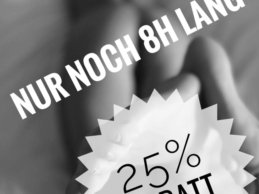 LaurasParadies ᐅ 34 Jährige Pornodarstellerin