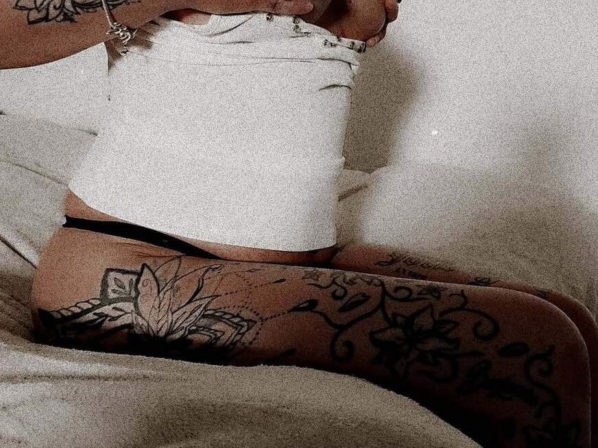 Babygirl_official_privat ᐅ 35 Jährige Pornodarstellerin