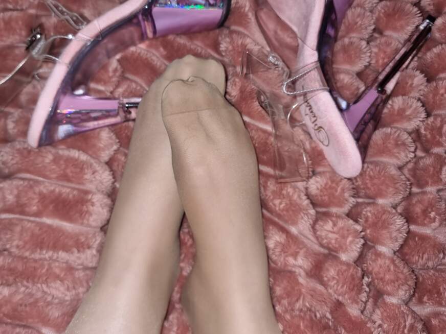 Nyloncutie ᐅ 38 Jährige Pornodarstellerin