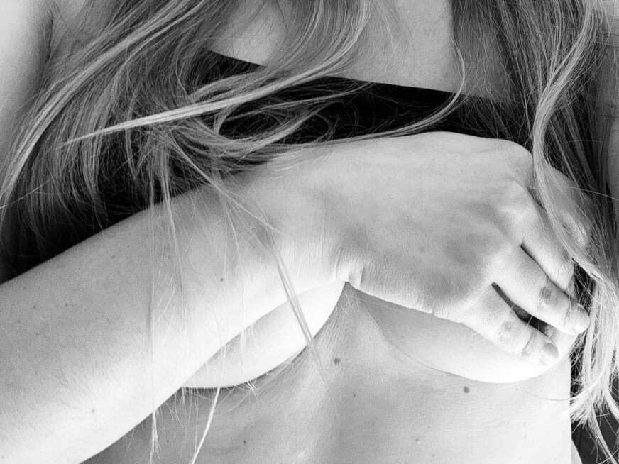 goddessofwealth ᐅ 39 Jährige Pornodarstellerin