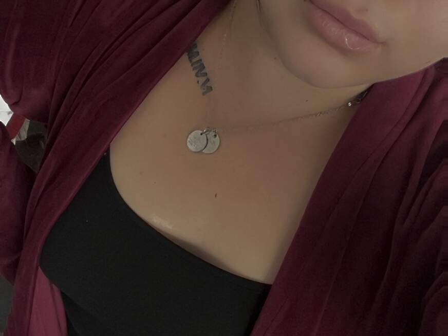 CuteAndDirty ᐅ 30 Jährige Pornodarstellerin