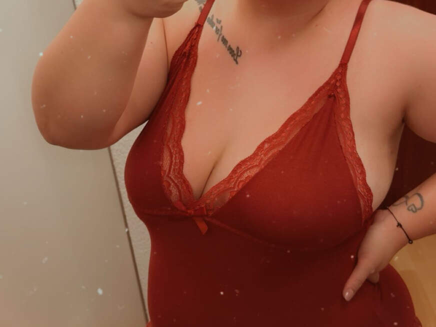 CurvyMelissa - Bolg