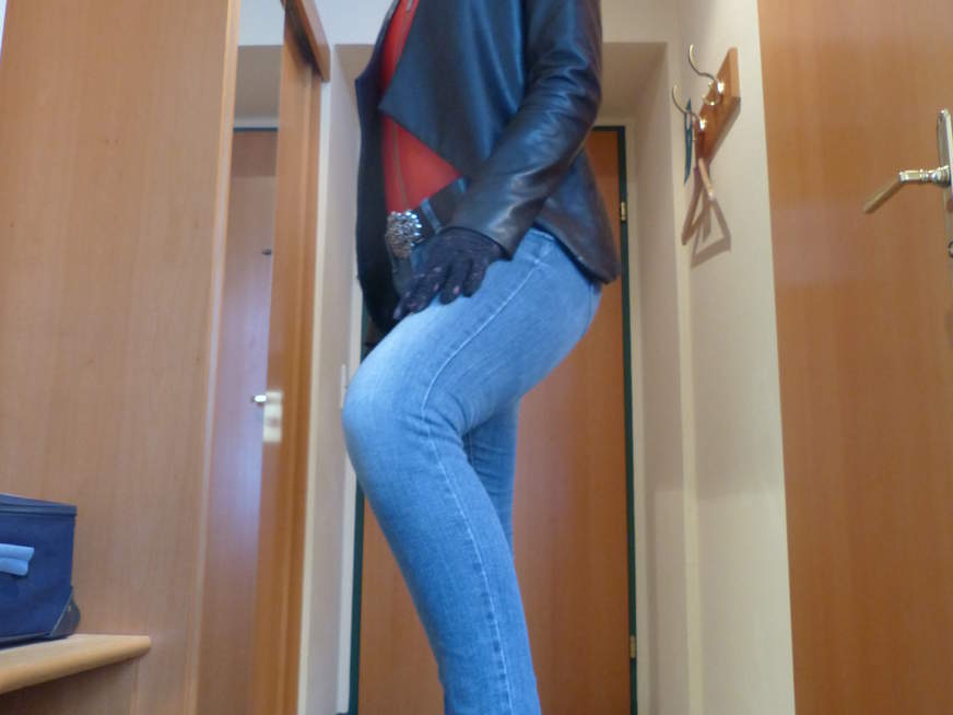 FetishQueenofPain ᐅ 37 Jährige Pornodarstellerin aus leonding