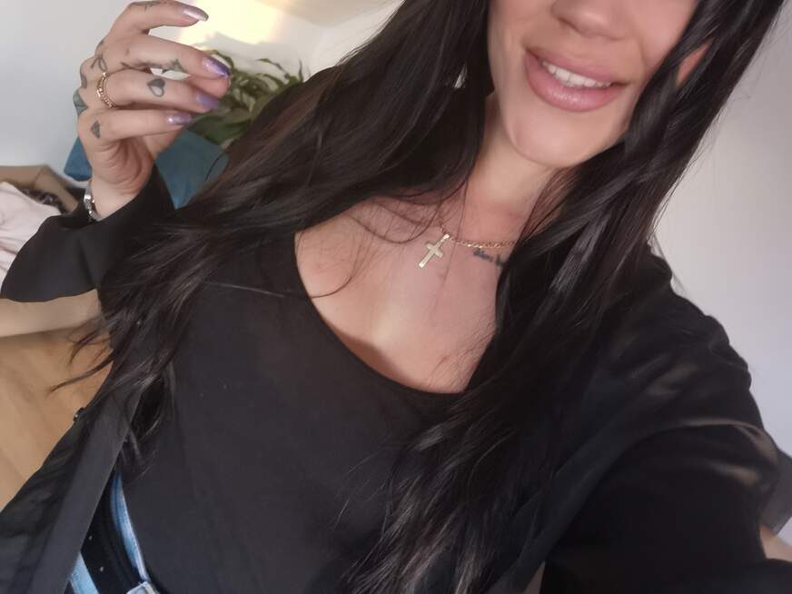 MiaAmante ᐅ 26 Jährige Pornodarstellerin aus Hamburg