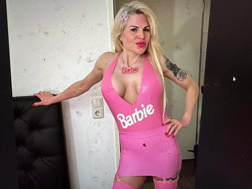 PamelaDeluxe - Bolg