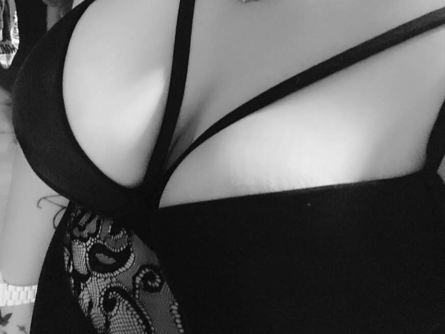 xHornyGirl - Bolg