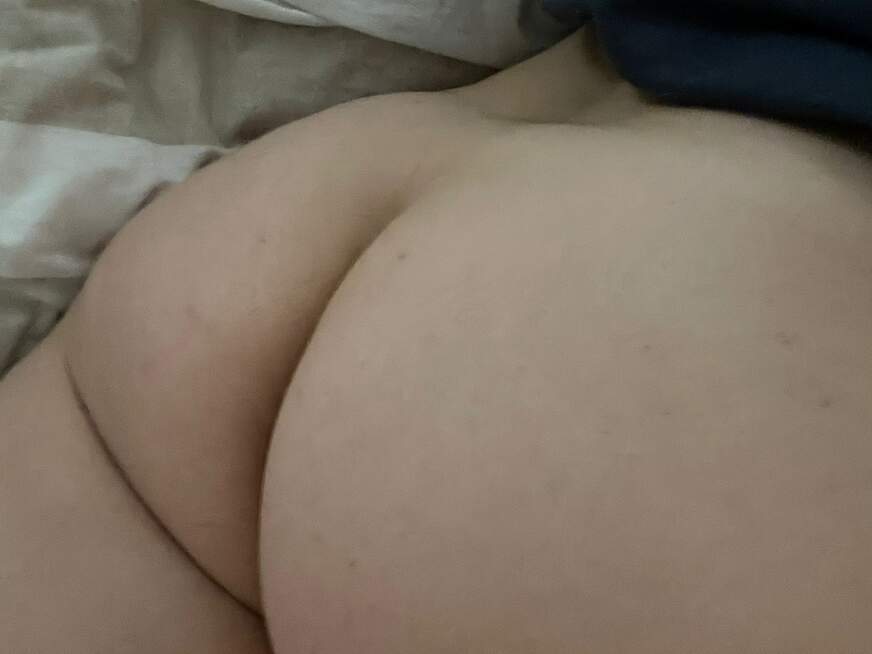 Lolafr ᐅ 30 Jährige Pornodarstellerin