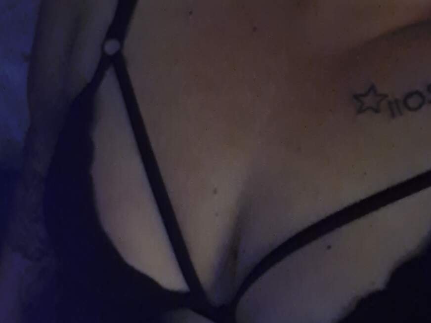 Babygirl25 ᐅ 33 Jährige Pornodarstellerin aus delitzsch