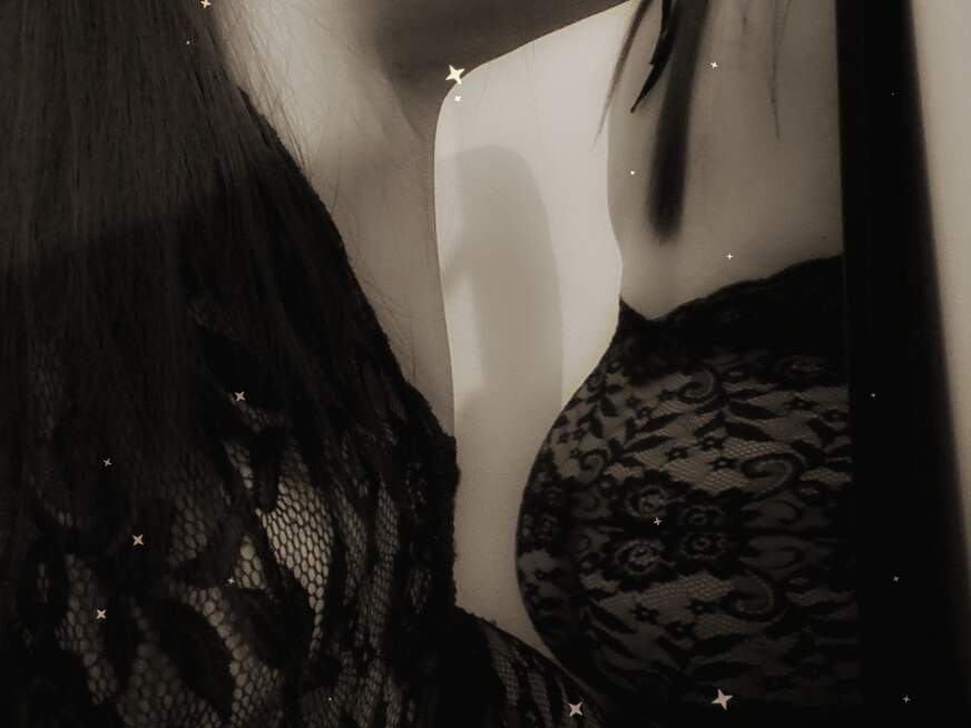 EllaPrincess ᐅ 34 Jährige Pornodarstellerin - rasse-hasen.tv EllaPrincess ᐅ 34 Jährige Pornodarstellerin