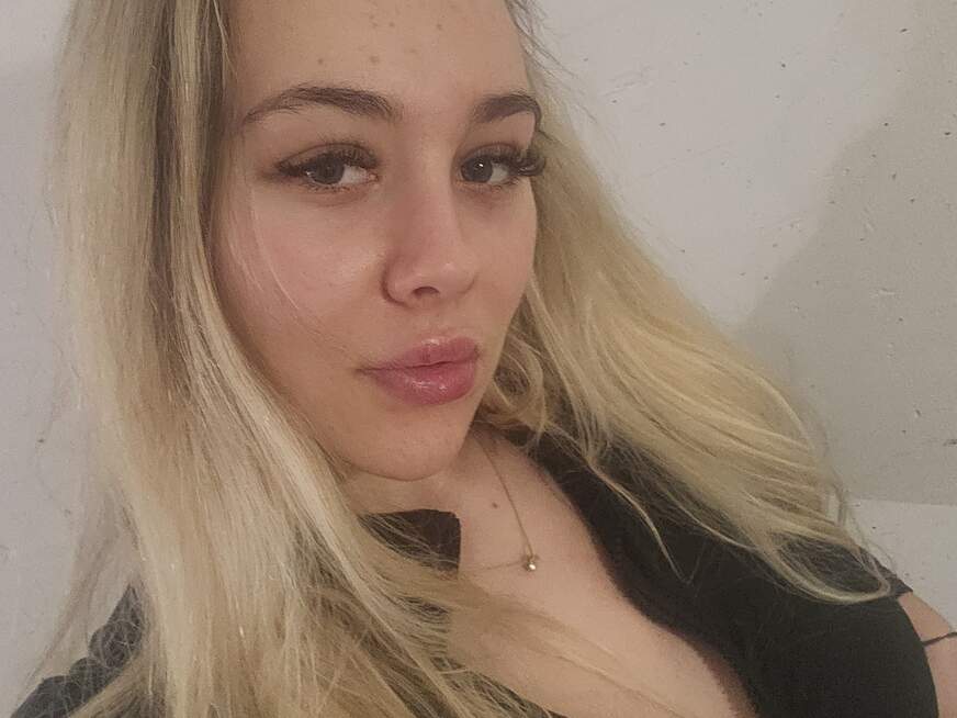 Queen_of_BDSM - Bolg