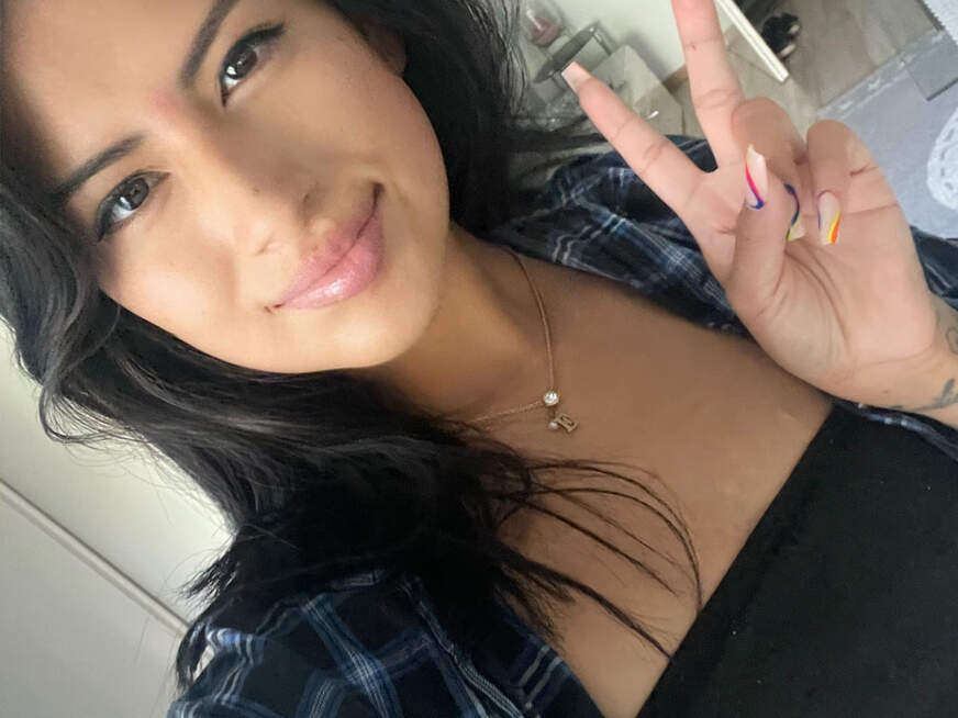 FernandaFernandes ᐅ 28 Jährige Pornodarstellerin aus Frankfurt